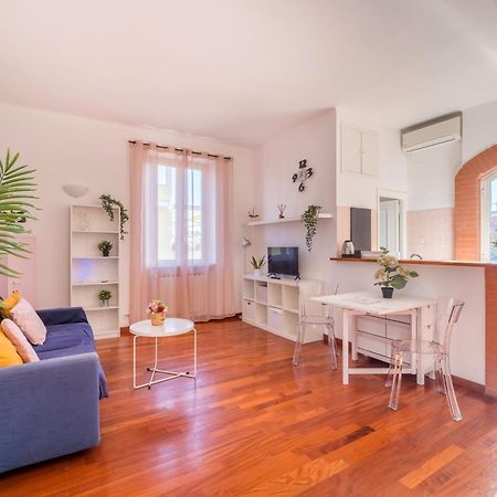 Welcome Dhome - Cozy Penthouse With St. Peter View Рим Екстер'єр фото