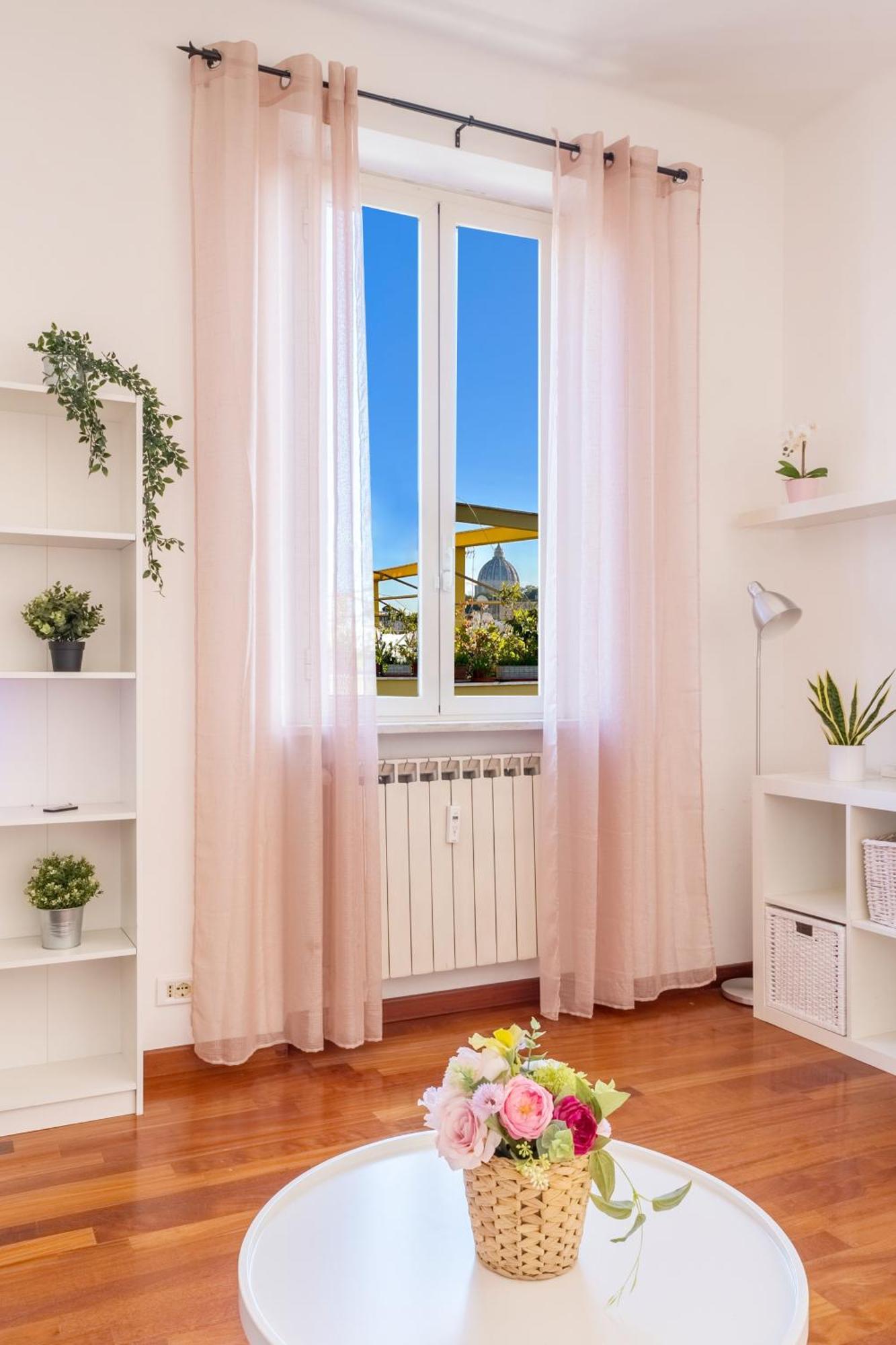 Welcome Dhome - Cozy Penthouse With St. Peter View Рим Екстер'єр фото
