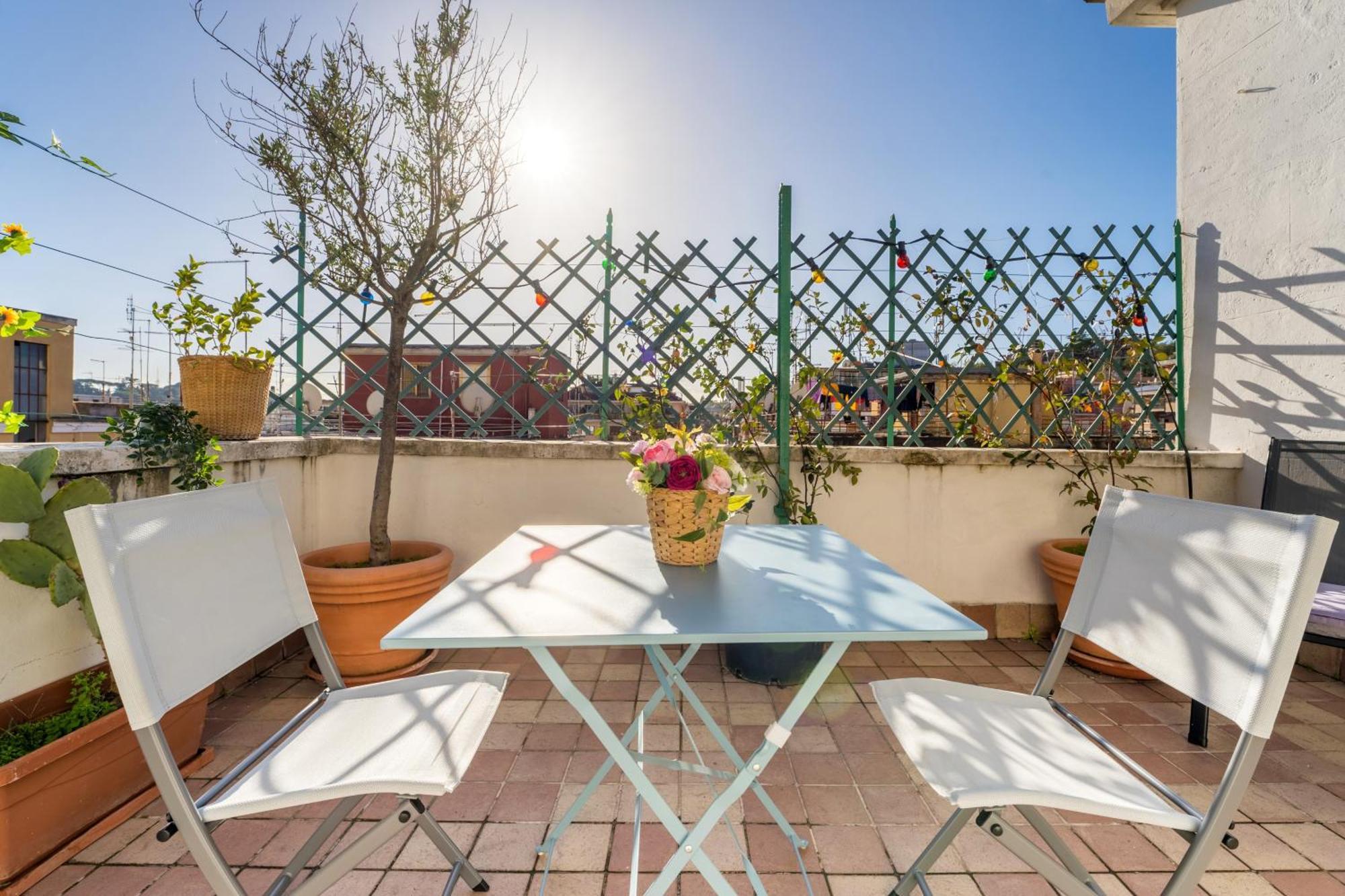 Welcome Dhome - Cozy Penthouse With St. Peter View Рим Екстер'єр фото